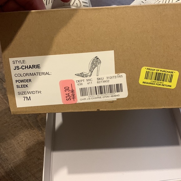 White Jessica Simpson heels 7 with box - Picture 4 of 5